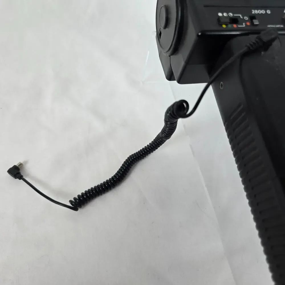 Vintage Nissin 2800G Electronic Flash Gun Untested ***Parts / Repair Only***